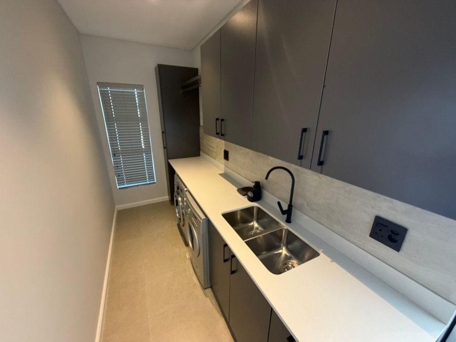 3 Bedroom Property for Sale in Heiderand Western Cape